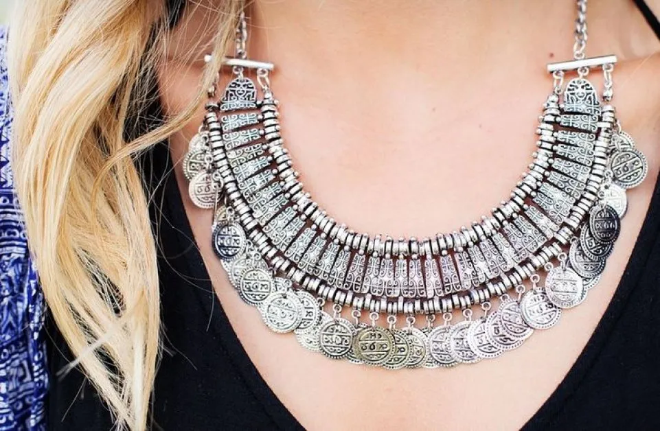 Насилие и заложници: Задигнаха бижута за над 1 милион евро