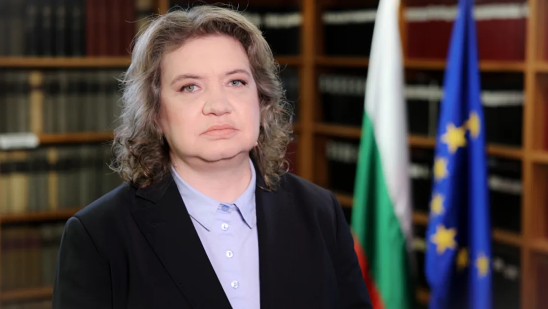 Киселова: Интересът на България е "Лукойл" да продължи да плаща данъци