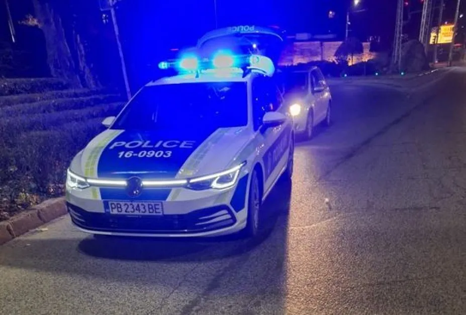 Маскиран асеновградчанин нахлу в казино с пистолет, опита да вземе 17 бона