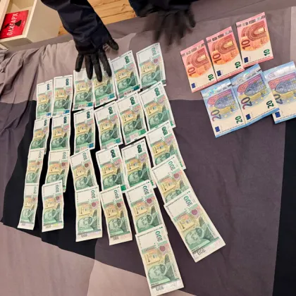 Над 100 хиляди лева са намерени в дома на митничаря, арестуван за подкуп