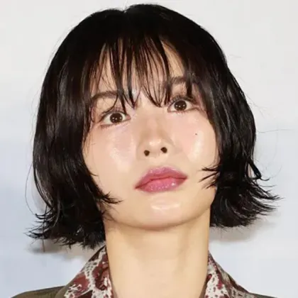 Въоръжен мъж нахлу в дома на K-pop звездата Нана