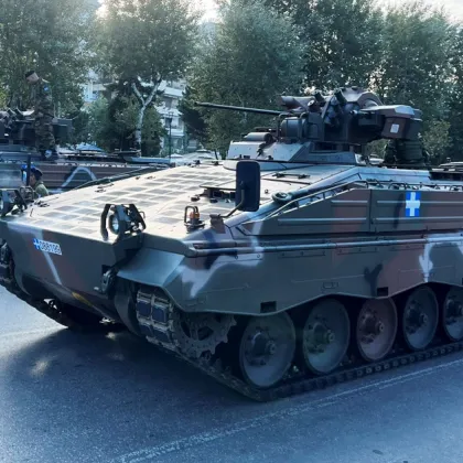 Гърция прехвърля военно оборудване на Ливан