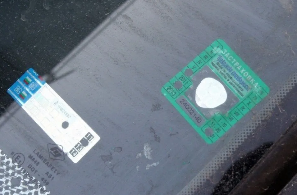 КС ще разгледа изискването за технически преглед само при платени глоби от ЗДвП