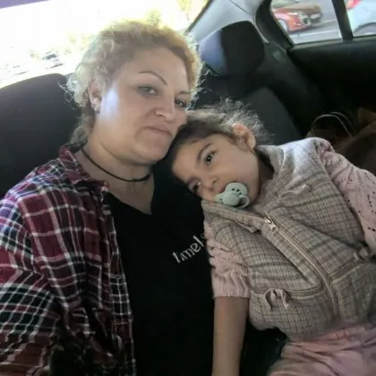 Понякога една история идва тихо… и въпреки това крещи Крещи