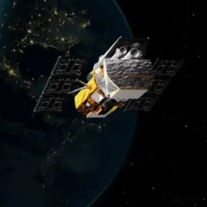 Космически телескоп на НАСА пада на Земята: ще го спасява ракета, изстреляна от самолет