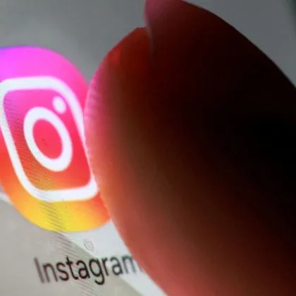 Meta ще спре Instagram Facebook и Threads за потребители в