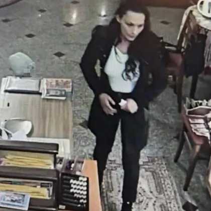 Разкриха наглата кражба от църква, извършена пред очите на дете СНИМКИ