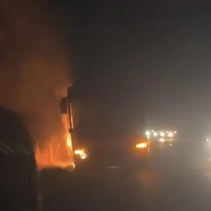 Автобус се запали на пътя Айтос – Бургас в района на