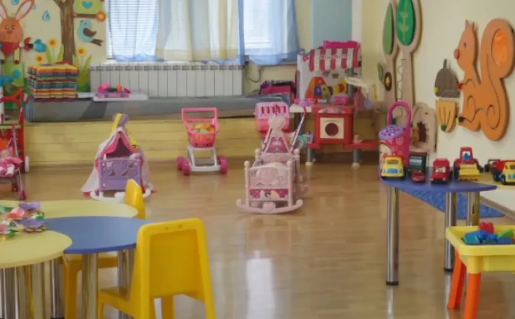 Родители определиха ритуал с капсула на времето като сатанински