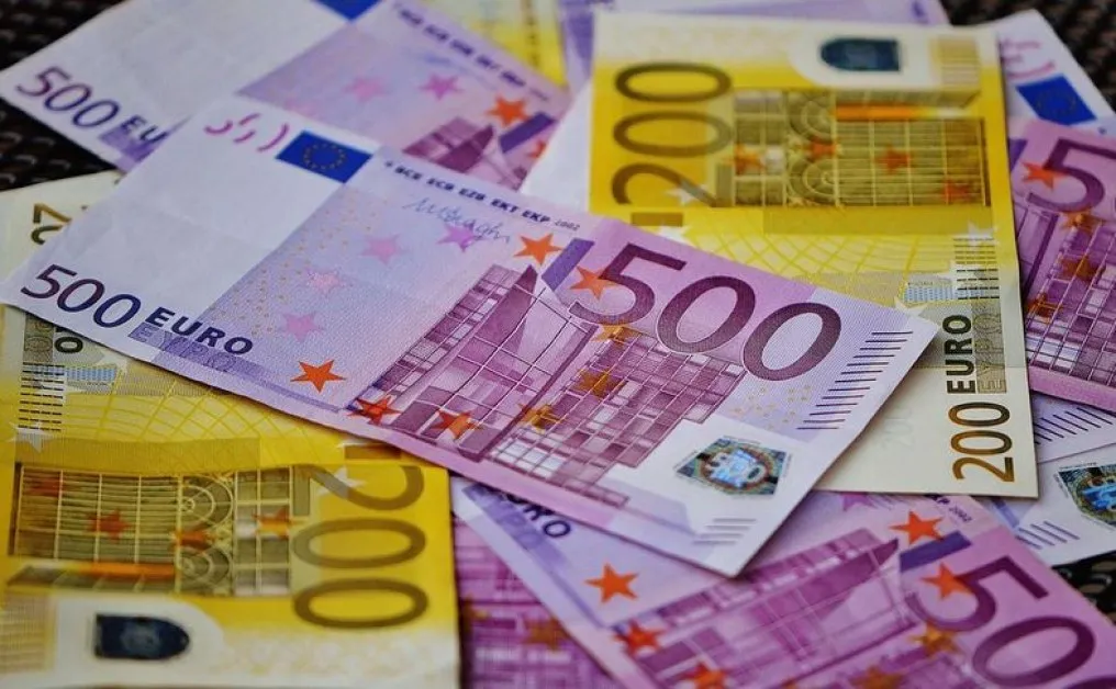 Така ще се закръглят цените в евро, няколко институции дебнат за спекуланти