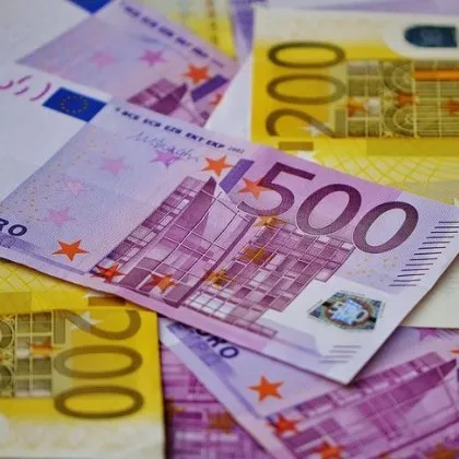 Остатъкът от ноември и празничния декември под 40 дни