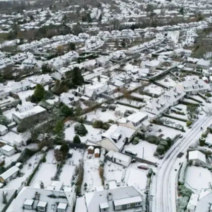Британците се събуждат за поредната мрачна мразовита сутрин като температурите