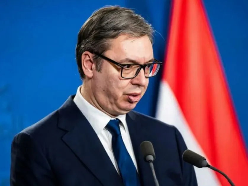 Подадоха сигнал срещу Вучич за евентуалната му роля в убийствата на невинни за пари