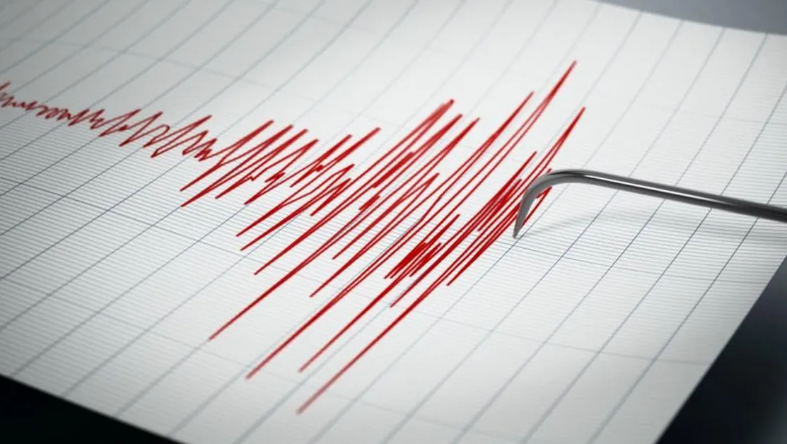 Земетресение разтърси Бангладеш ВИДЕО