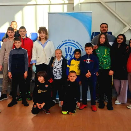 Малките шампиони по бойни изкуства от СКК Феникс дадоха старт