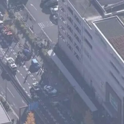 Шофьор с крадена кола се вряза в пешеходци, има жертви ВИДЕО