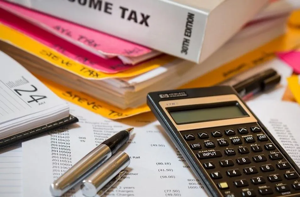 Предприемач: Бюджет 2026 ще бръкне в джоба на всеки един служител