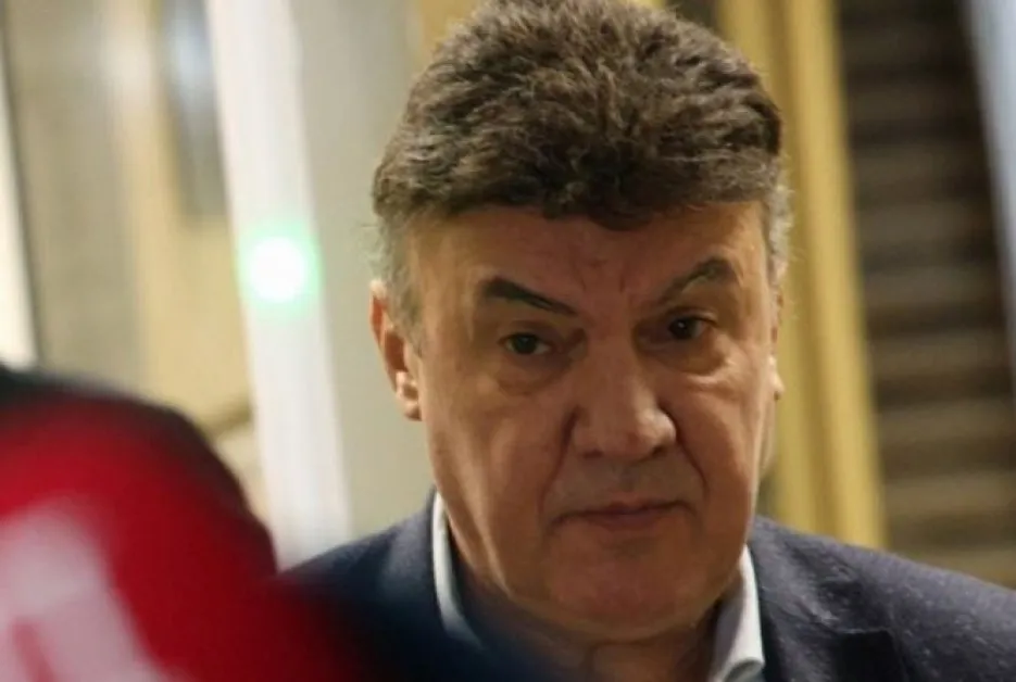 Приеха Борислав Михайлов в болница