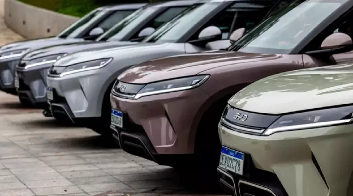 Изтеглят хиляди коли в САЩ от две марки заради опасен дефект