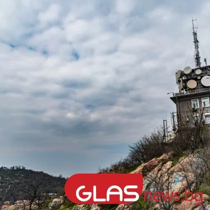 Над западната половина от страната ще е предимно облачно и