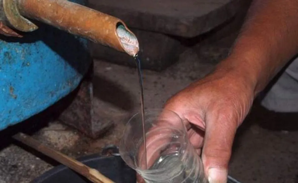 Откриха нелегален казан за ракия в Пазарджишко