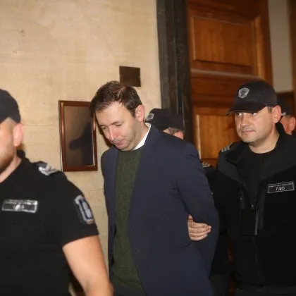 Софийският градски съд пусна под домашен арест с проследяваща гривна