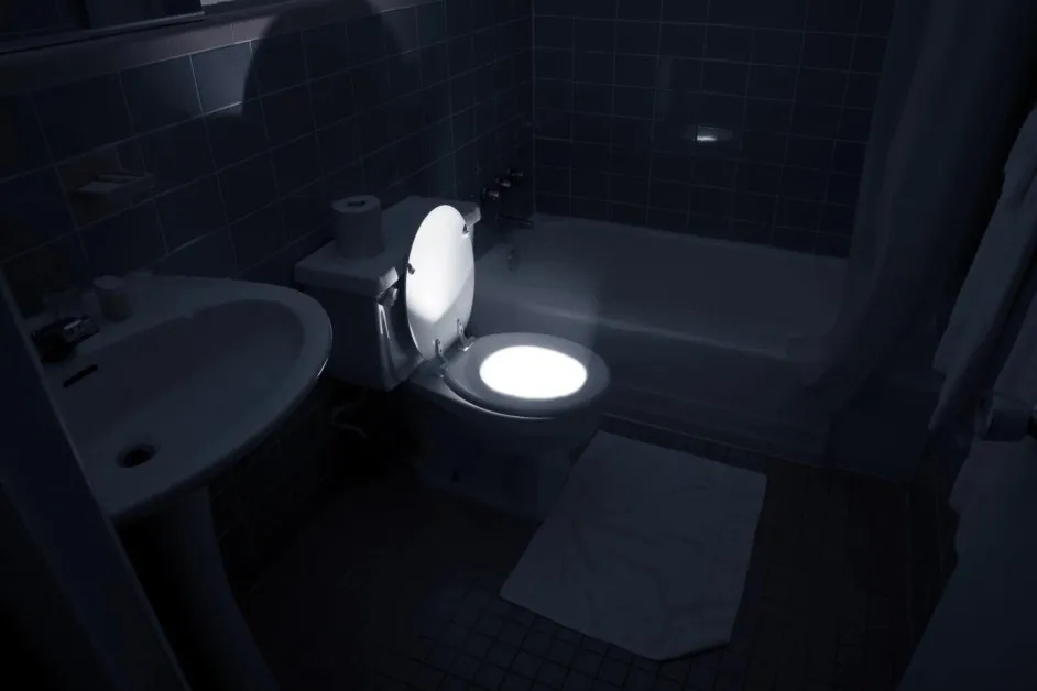 Кога среднощното уриниране става медицински проблем?