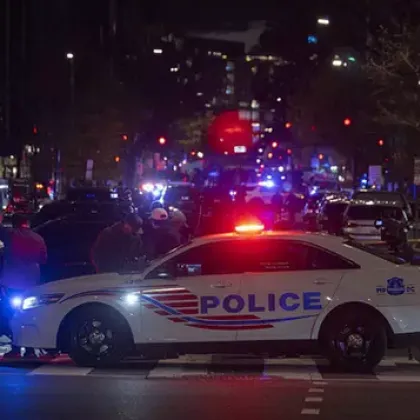 ЦРУ: Стрелецът до Белия дом "никога не е трябвало да влиза в САЩ"