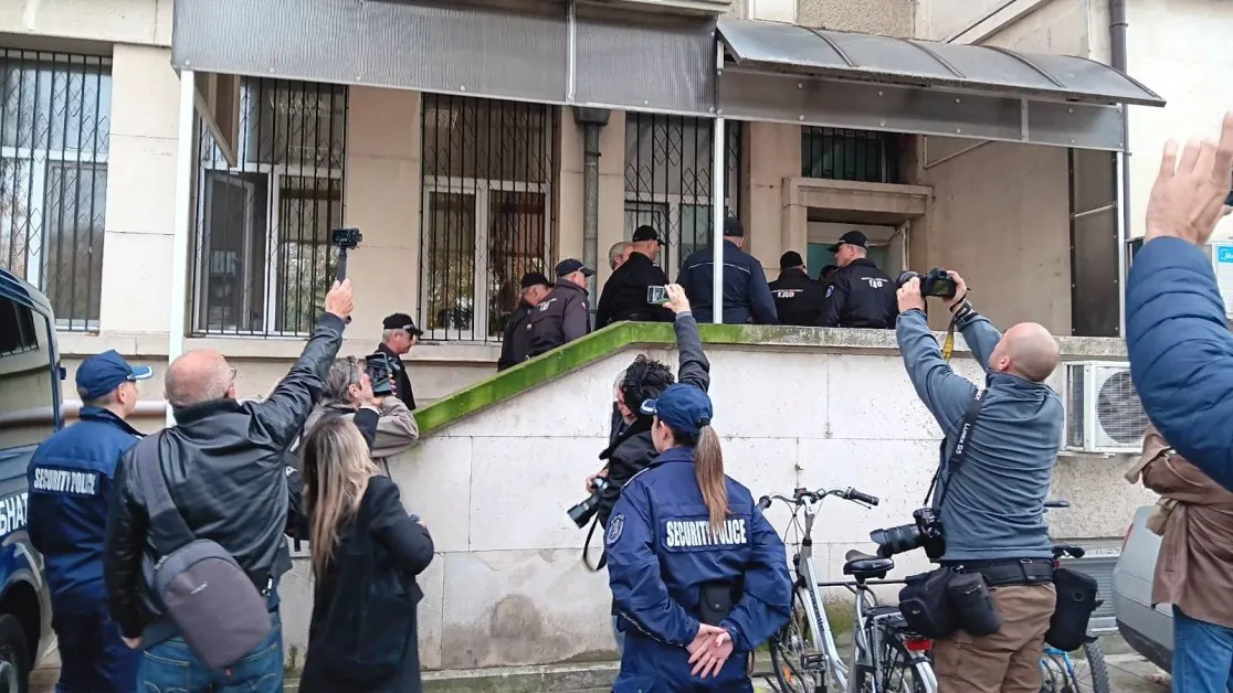 Срещу 200 хил. лв. пускат от ареста кмета на Варна Благомир Коцев