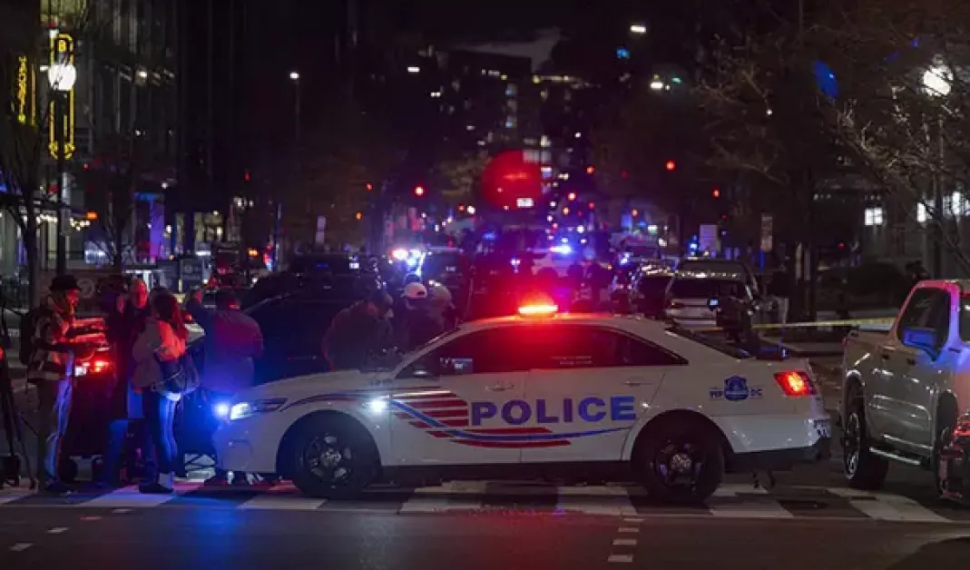 ЦРУ: Стрелецът до Белия дом "никога не е трябвало да влиза в САЩ"