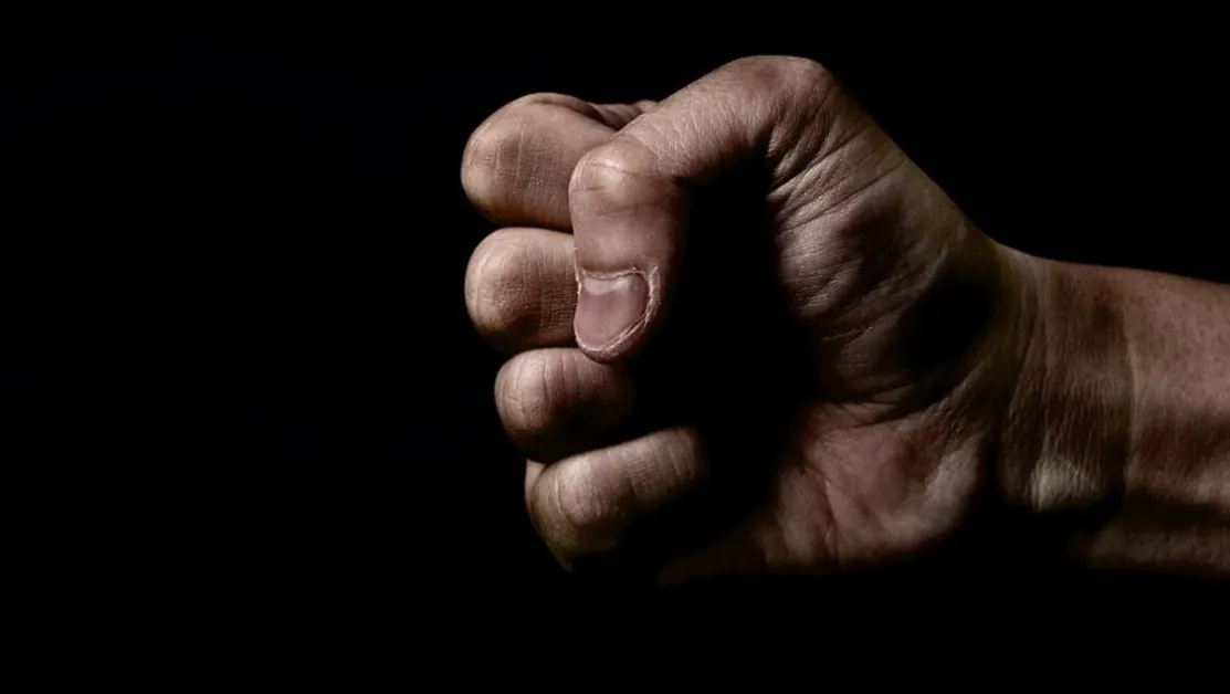 Задържаха естонец, ударил с юмрук полицай в София