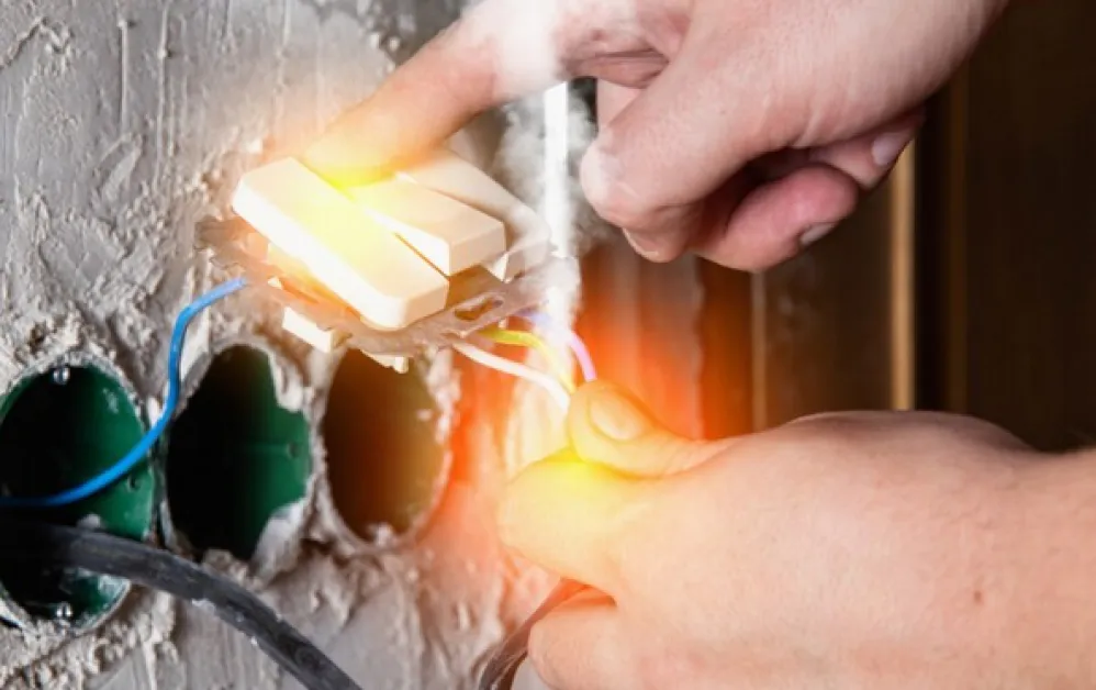 Токов удар в Северозапада изпепели електроуреди за хиляди левове