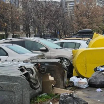 Вандали вилняха тази нощ в пловдивския квартал Христо Смирненски Има