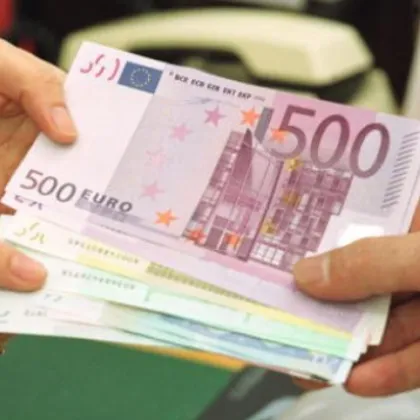 Временно спират банкови услуги в новогодишната нощ