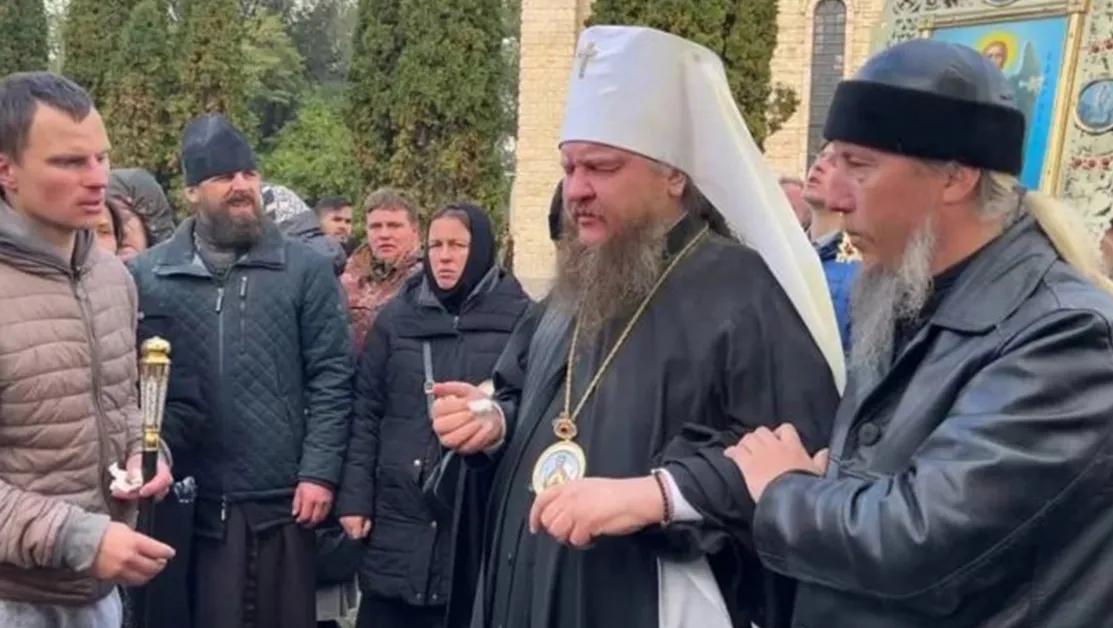 Митрополит Феодосий влезе в болница - вероятно е отровен с тежки метали