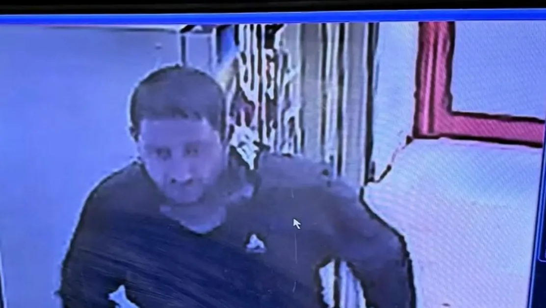 Задържаха мъжа, задигнал скъпа техника от студиото на ансамбъл "Чинари"