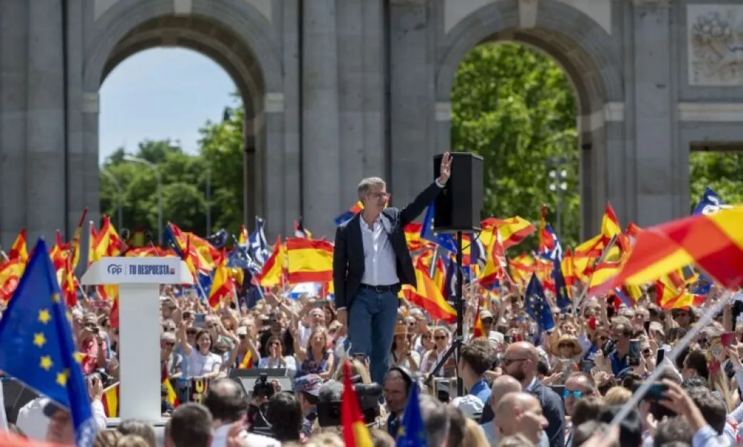 Хиляди протестираха срещу корупцията в Испания