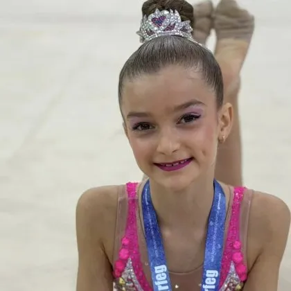 Малкото голямо българско момиче: Ева Генчева покори Испания!