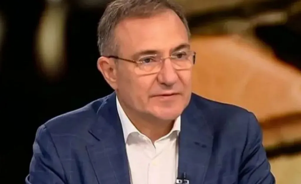 Застрашени ли са коледните добавки за пенсионерите? Гуцанов обяви