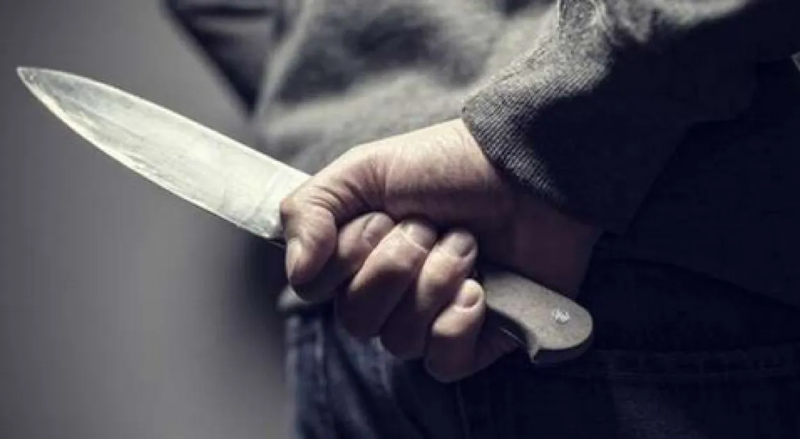 Мъж е прободен в гърдите след бой в Ловеч