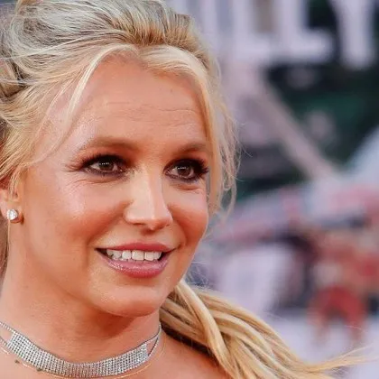 Бритни Спиърс планира да избяга в Лондон, за да се спаси от баща си и от бившия си съпруг