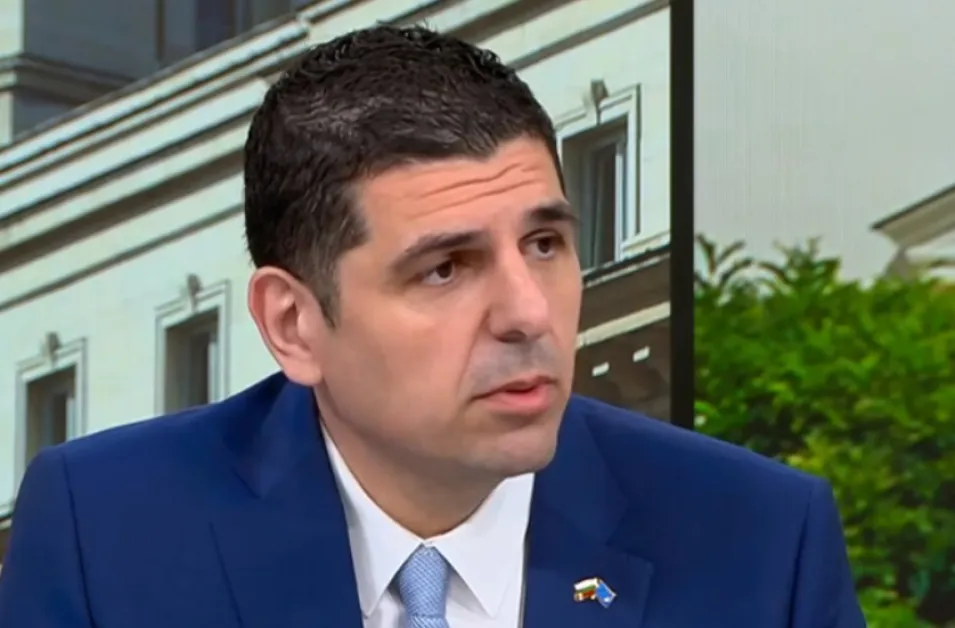 Ивайло Мирчев за размириците на протеста: Полицията беше изтеглена, звънях на Митов и Борисов