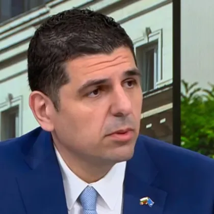 Депутатът от Продължаваме Промяната – Демократична България Ивайло Мирчев отправи