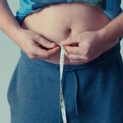 Ново проучване показва вредите от "биреното коремче"