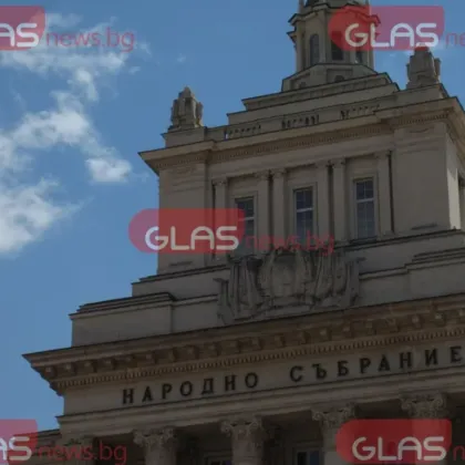 Властта се среща със синдикати и работодатели за корекция на бюджета