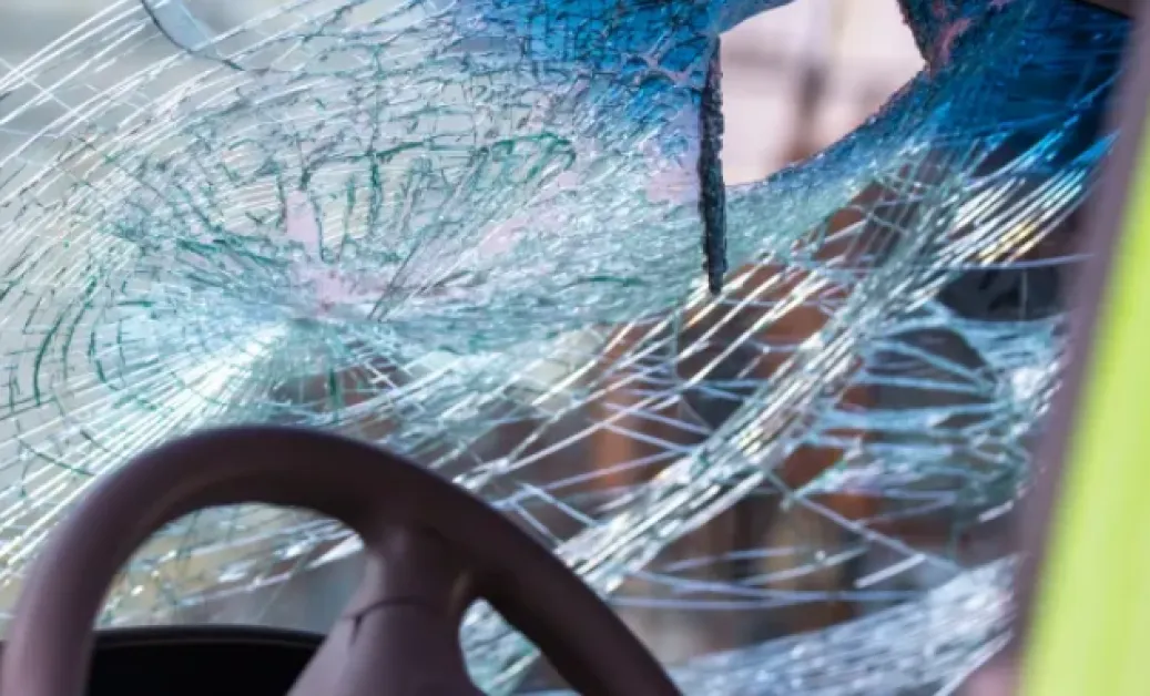 Шест души са загинали при катастрофи в страната