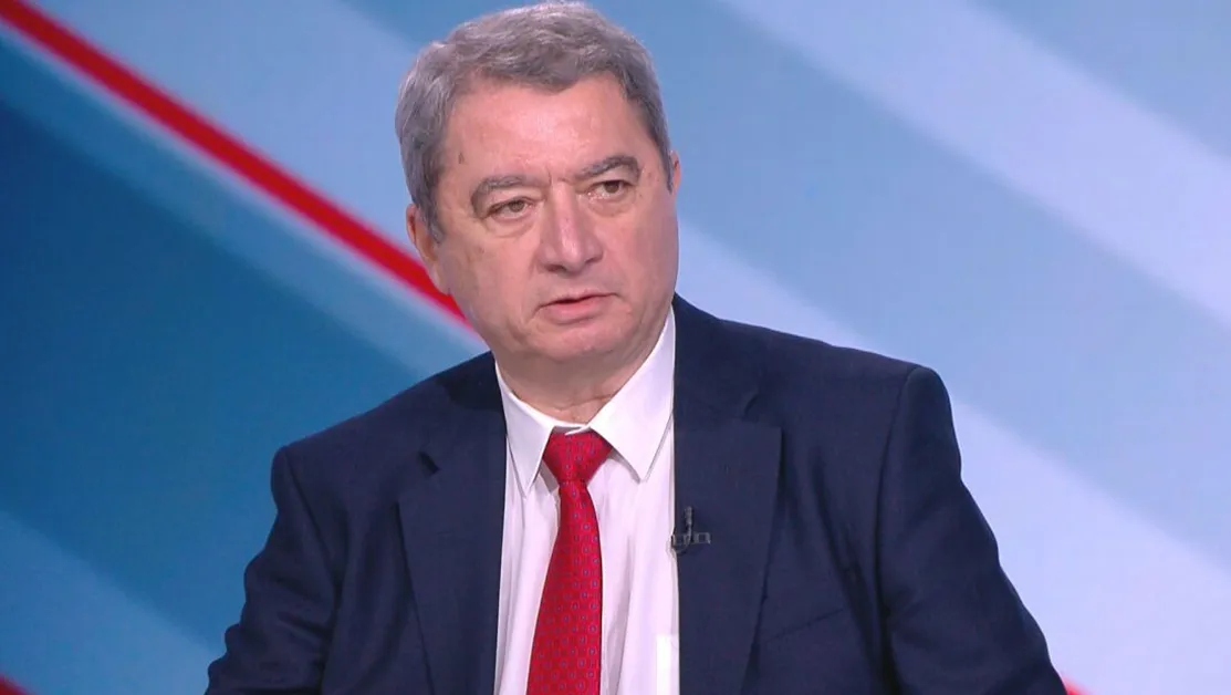 Емануил Йорданов: Ако аз бях министър, щях да разпоредя да бият онези, които палят и рушат