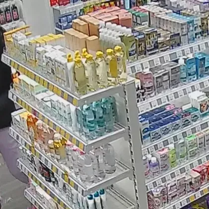 Заловиха жената, задигнала козметика от дрогерия в Пловдив