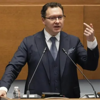 Митов застана пред депутатите: Организаторите заявиха, че шествие няма да има