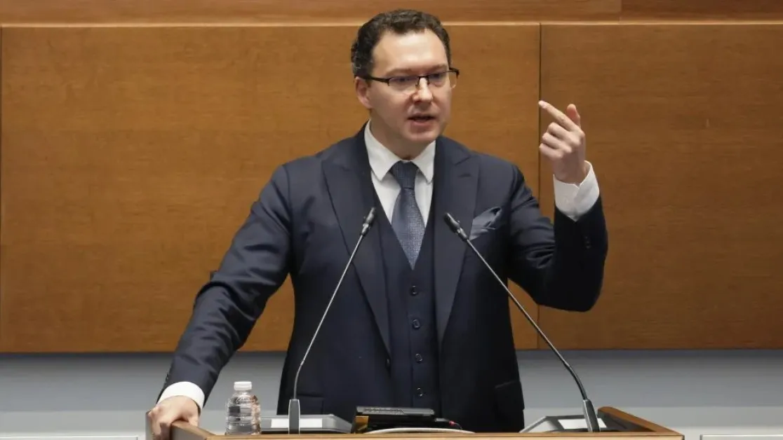 Митов застана пред депутатите: Организаторите заявиха, че шествие няма да има